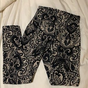 Leggings Lily White size s/m